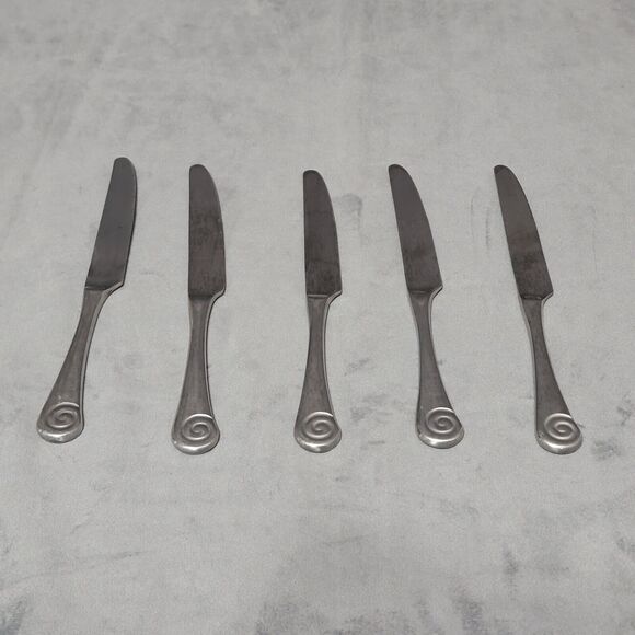 5 Robert Welch Ammonite 18/10 Stainless Butter Knife Flat Handle - Picture 2 of 9